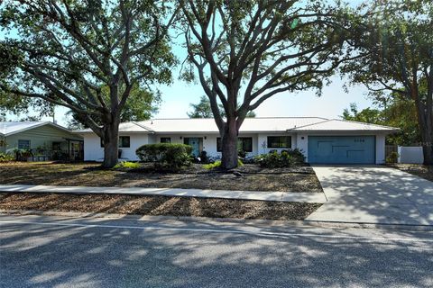 A home in SARASOTA