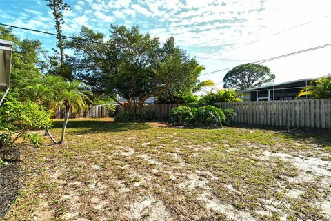 A home in SARASOTA