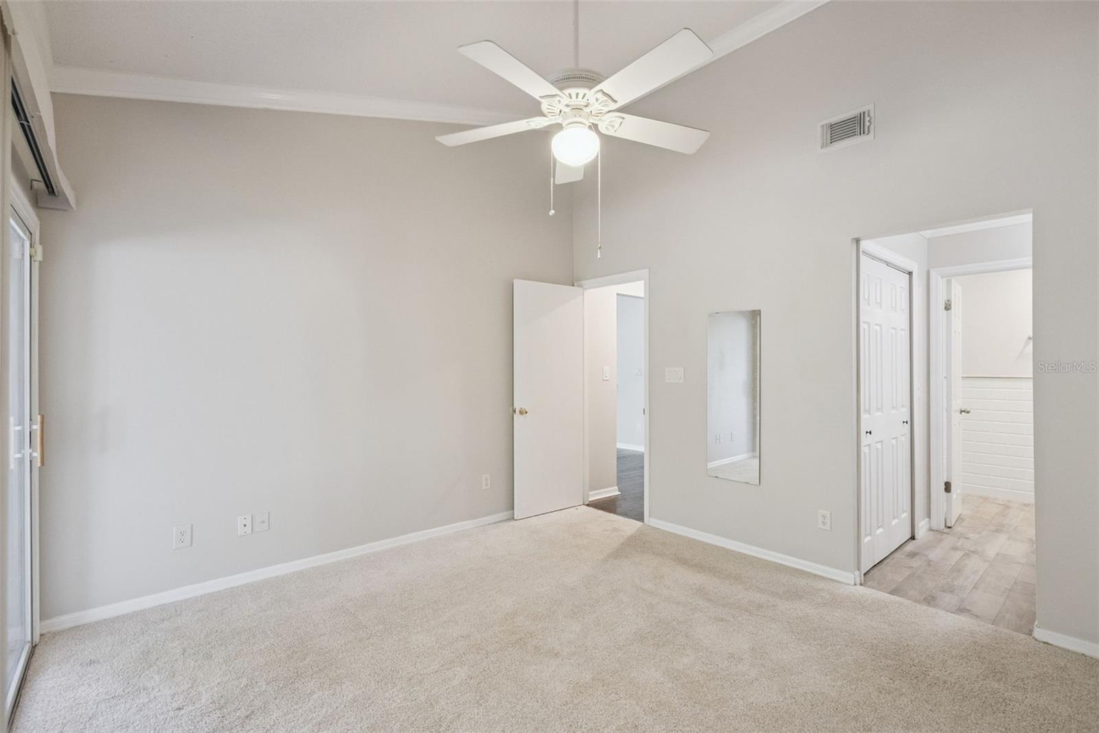 DEER RUN UNIT 14B - Residential