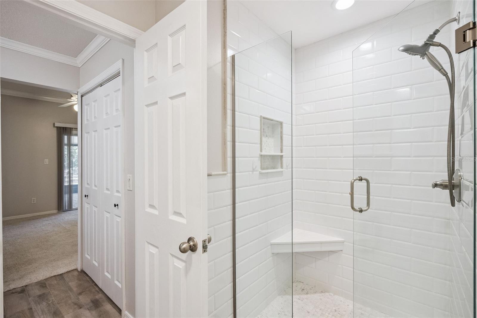 DEER RUN UNIT 14B - Residential