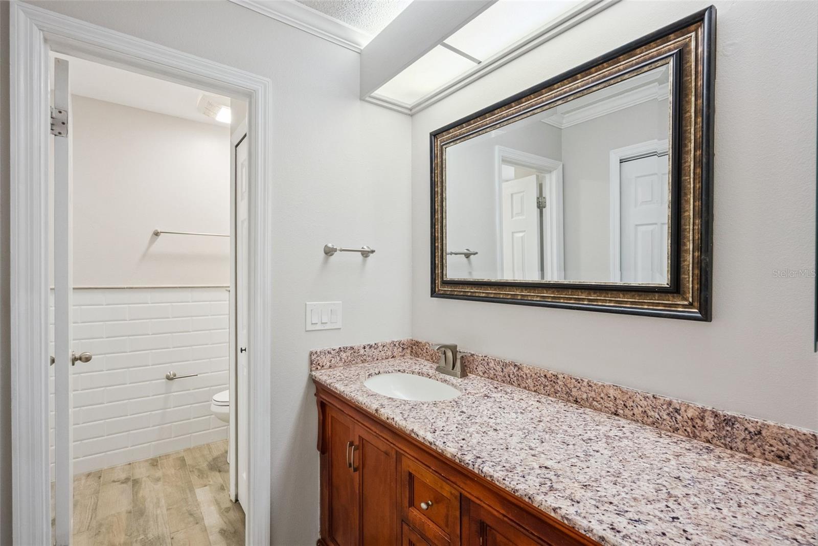 DEER RUN UNIT 14B - Residential