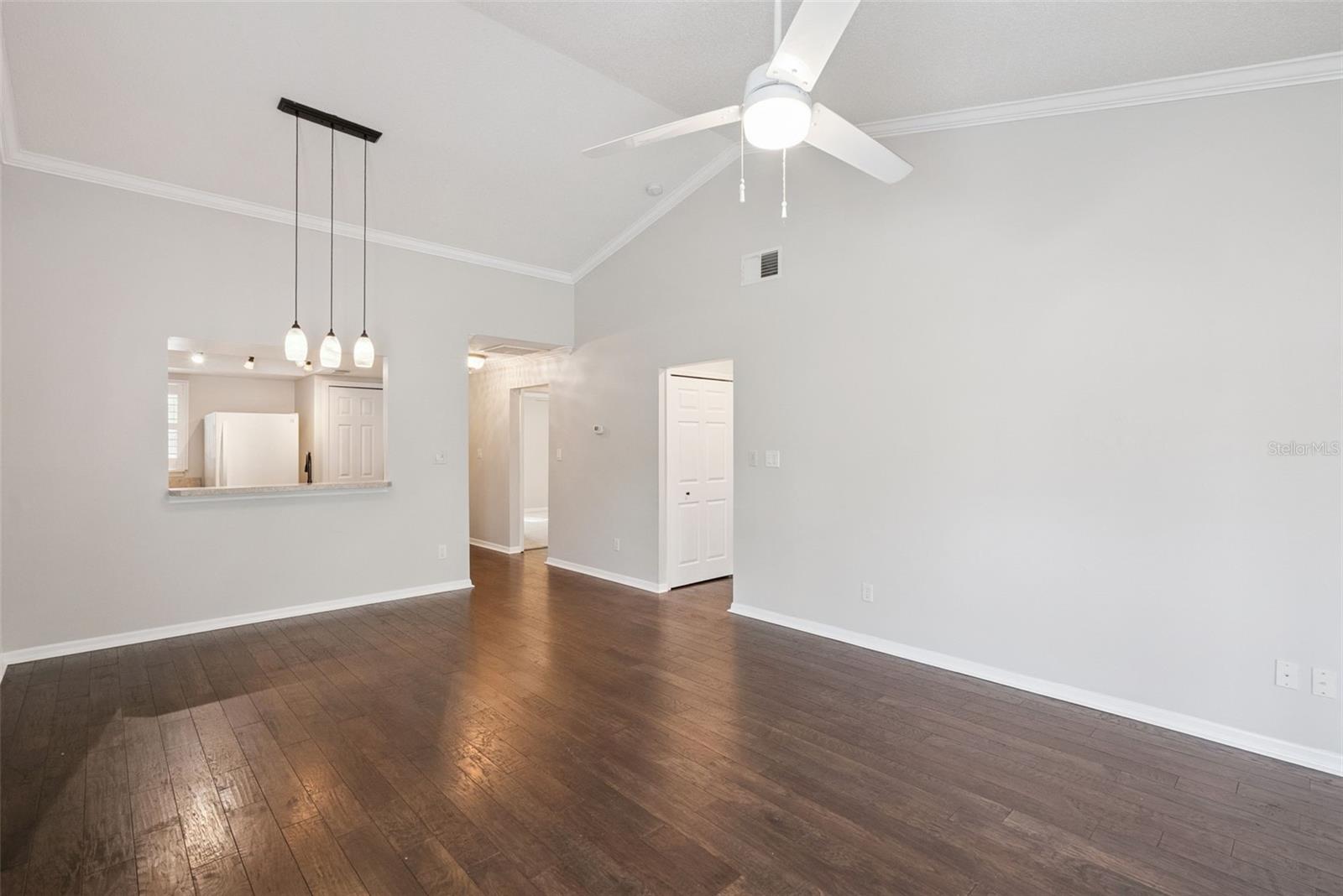 DEER RUN UNIT 14B - Residential