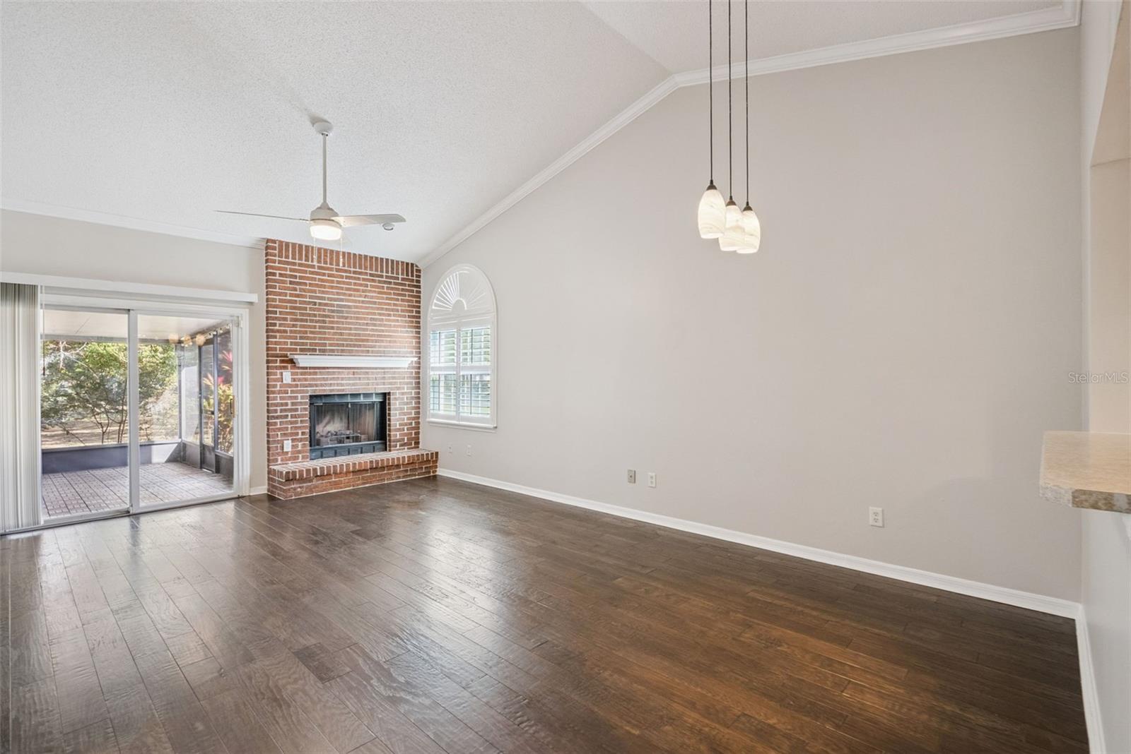 DEER RUN UNIT 14B - Residential