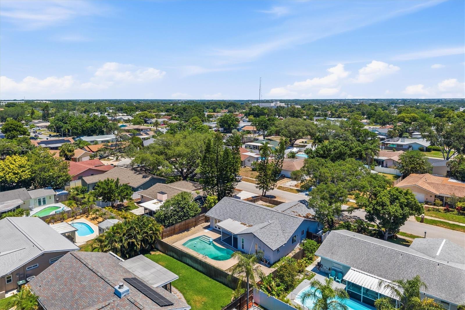 AVON RIDGE - Residential