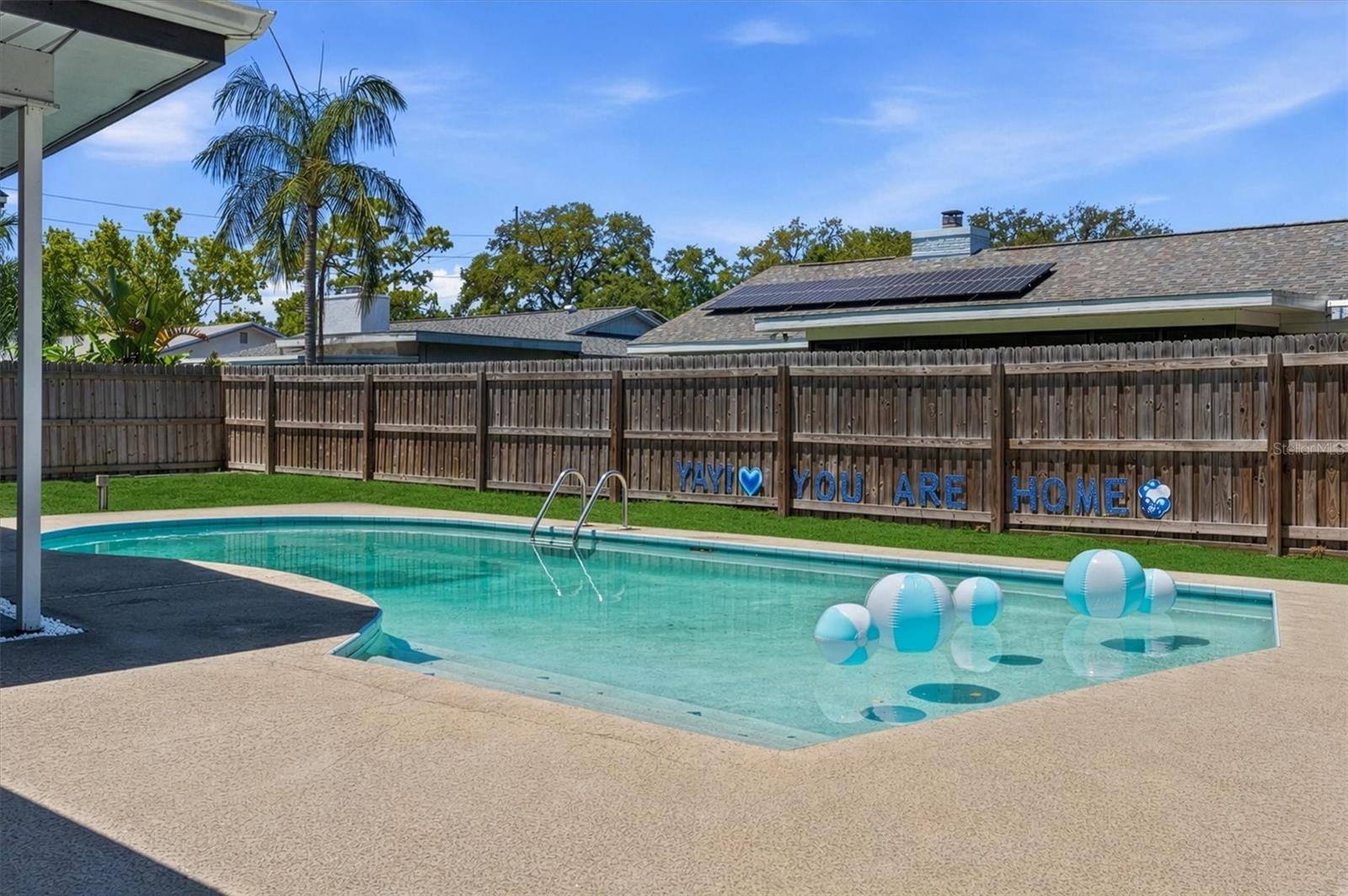 AVON RIDGE - Residential