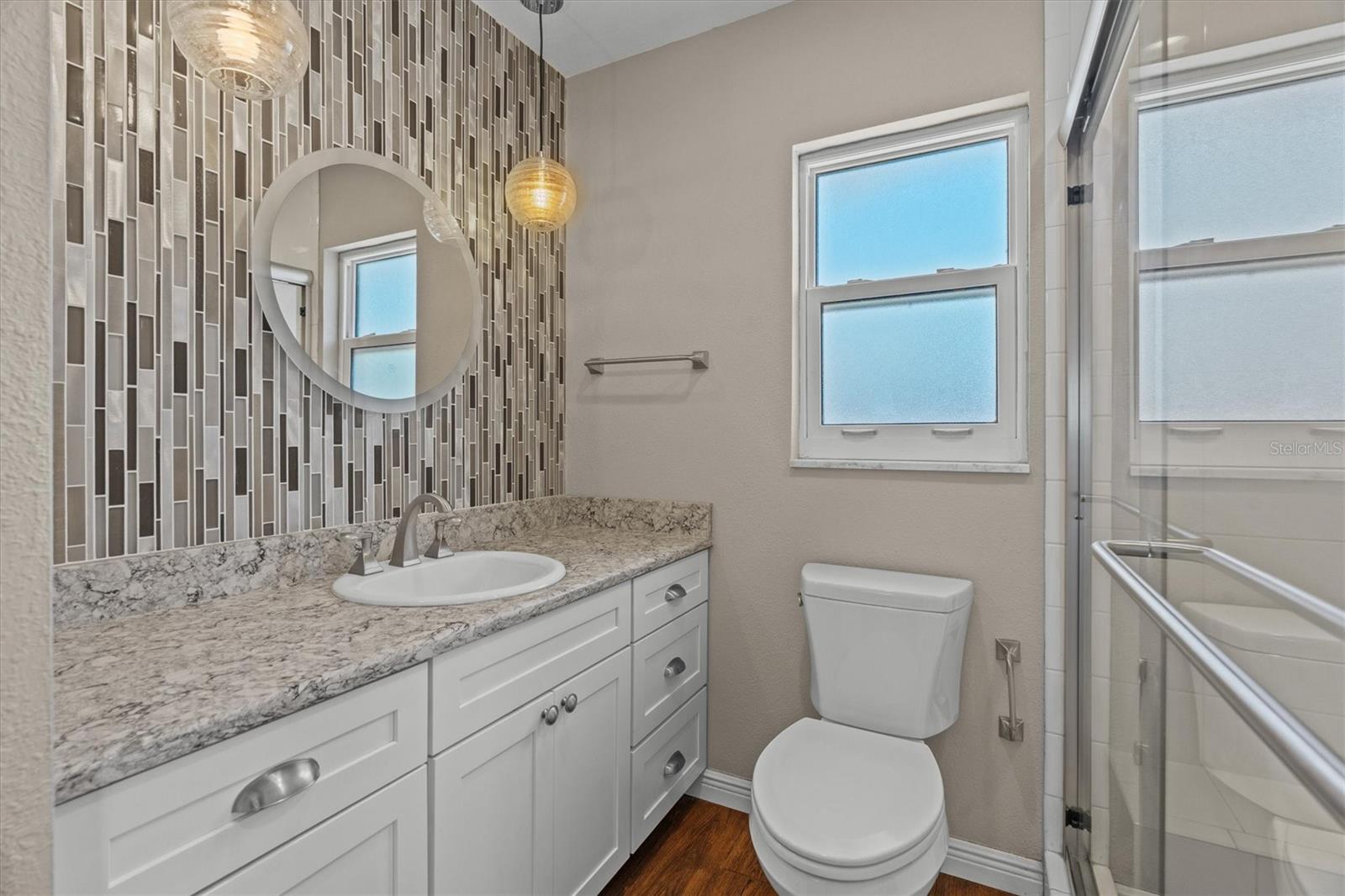 AVON RIDGE - Residential