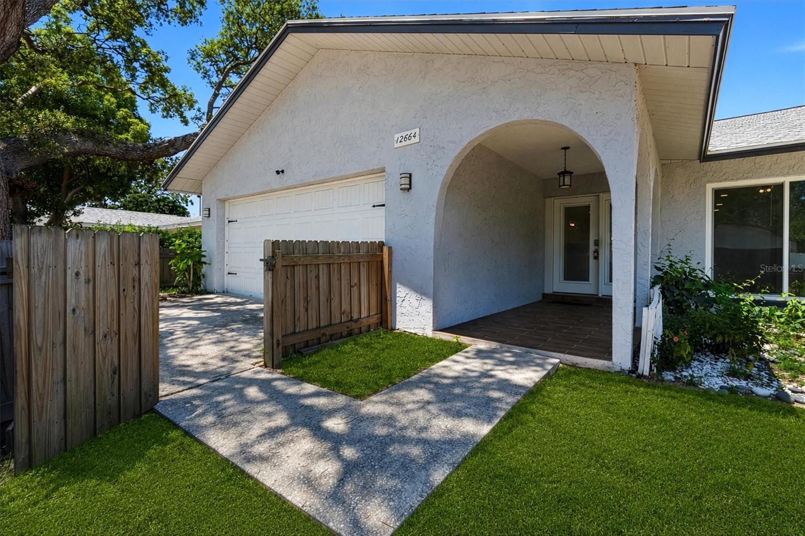 AVON RIDGE - Residential