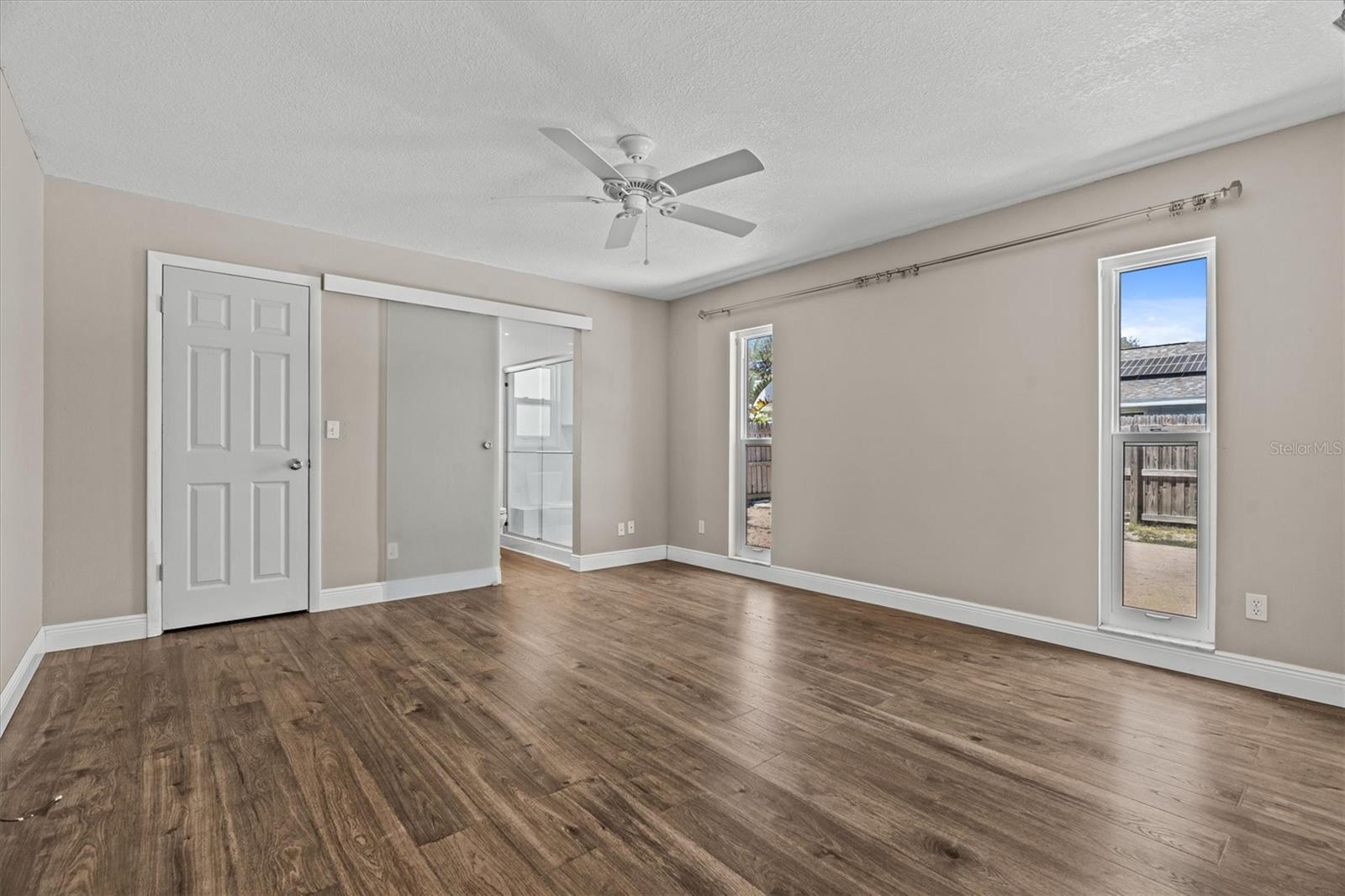 AVON RIDGE - Residential