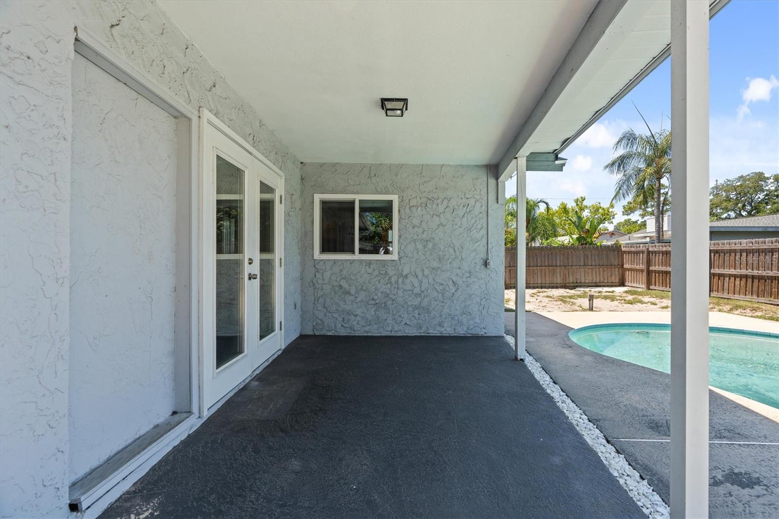 AVON RIDGE - Residential