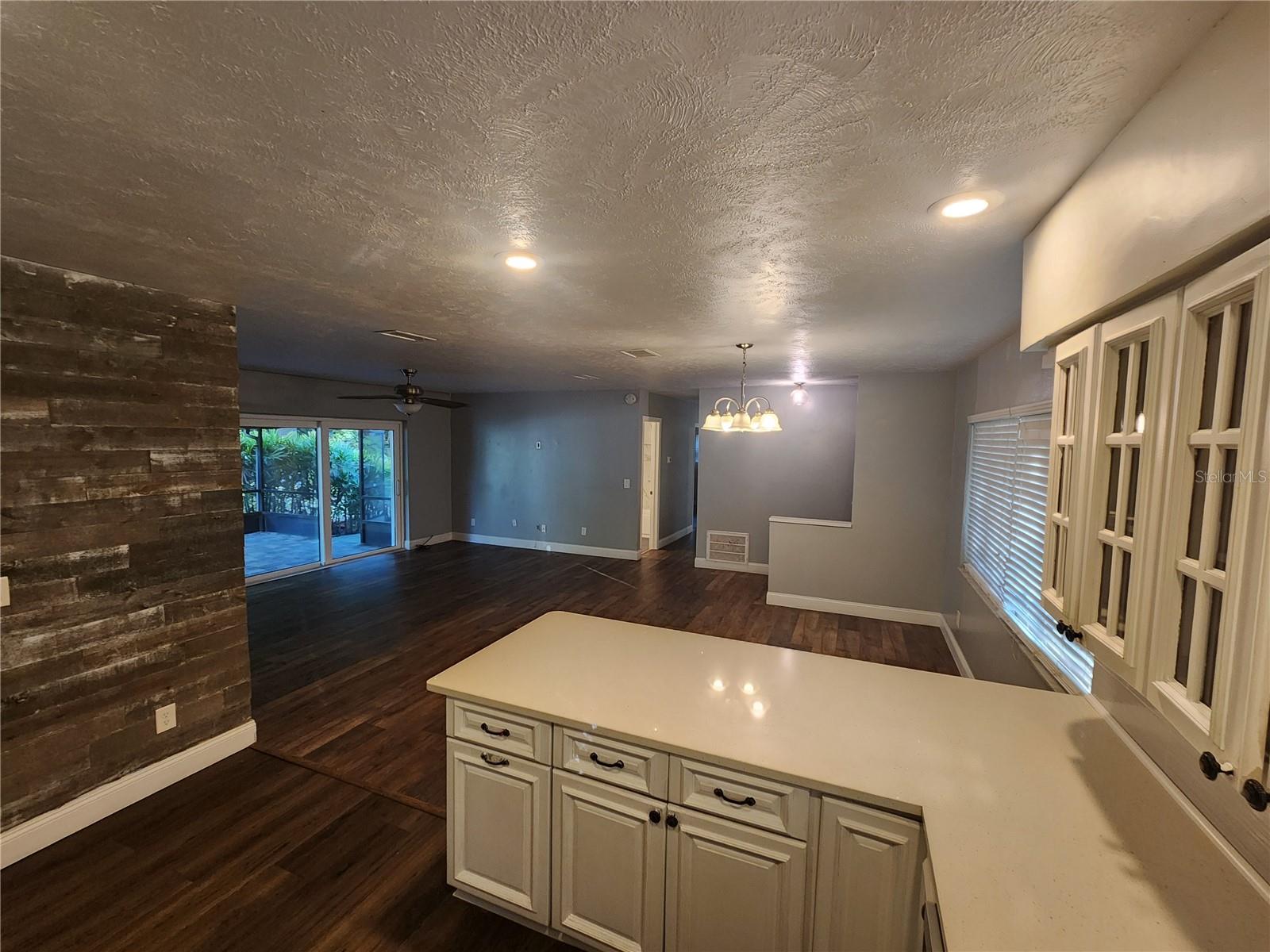 CRENSHAW ACRES - Residential