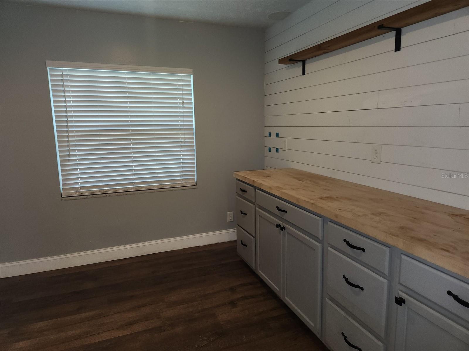 CRENSHAW ACRES - Residential