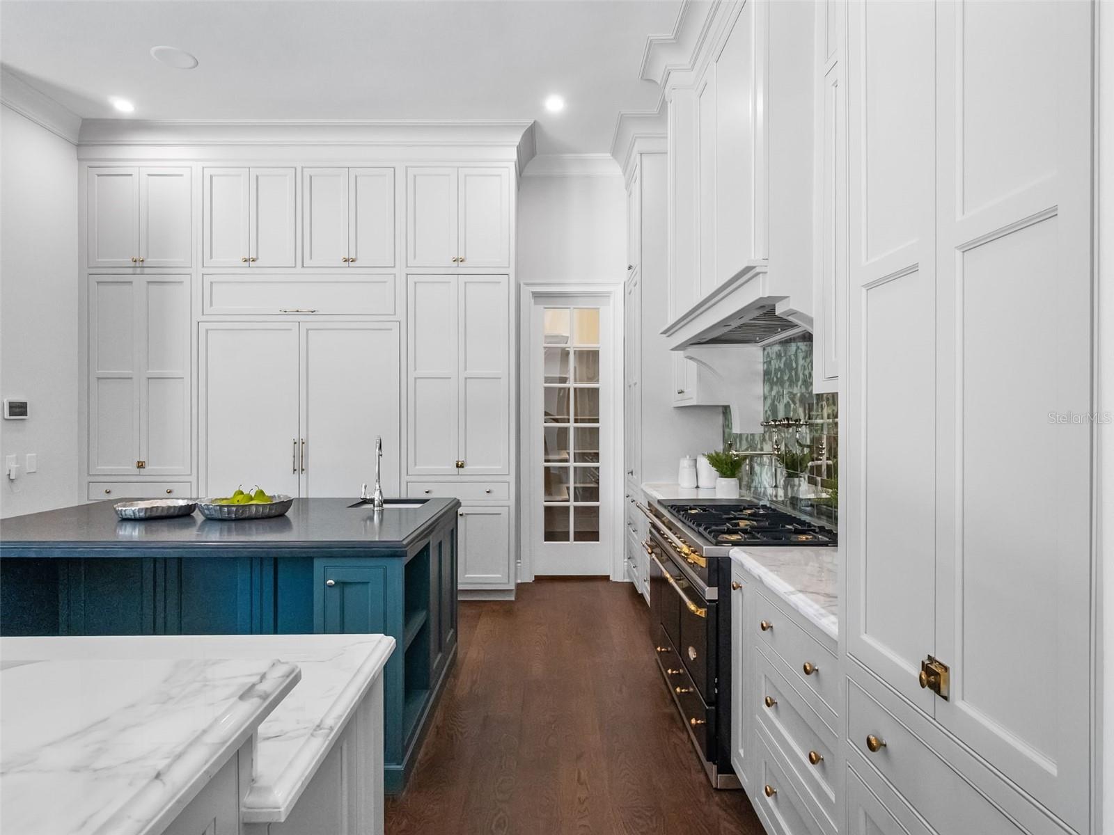 BELLA COLLINA SUB - Residential