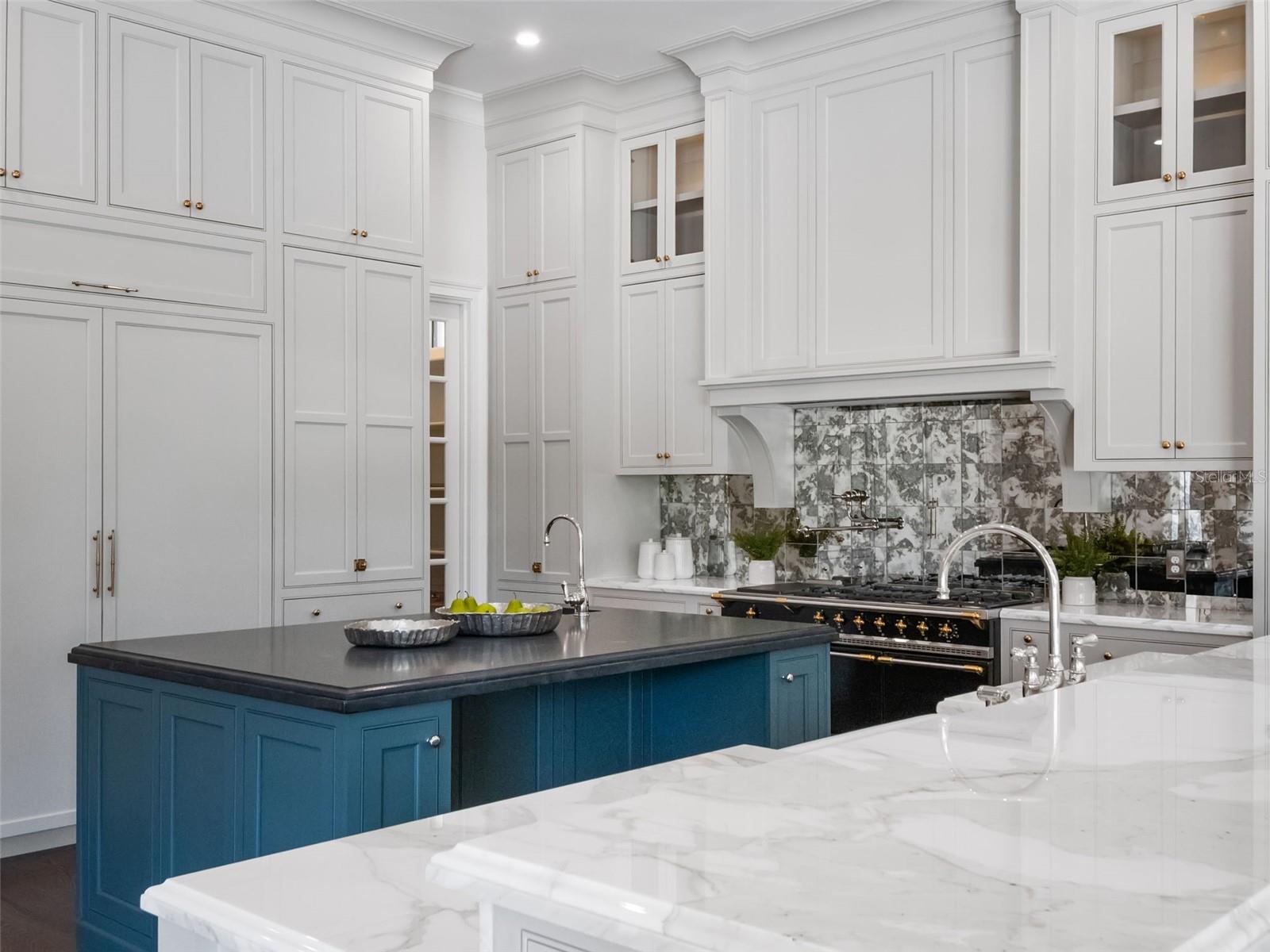 BELLA COLLINA SUB - Residential