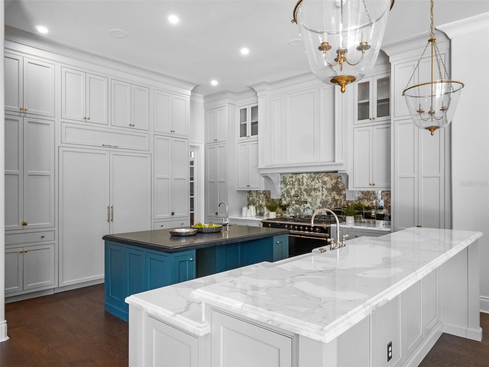 BELLA COLLINA SUB - Residential