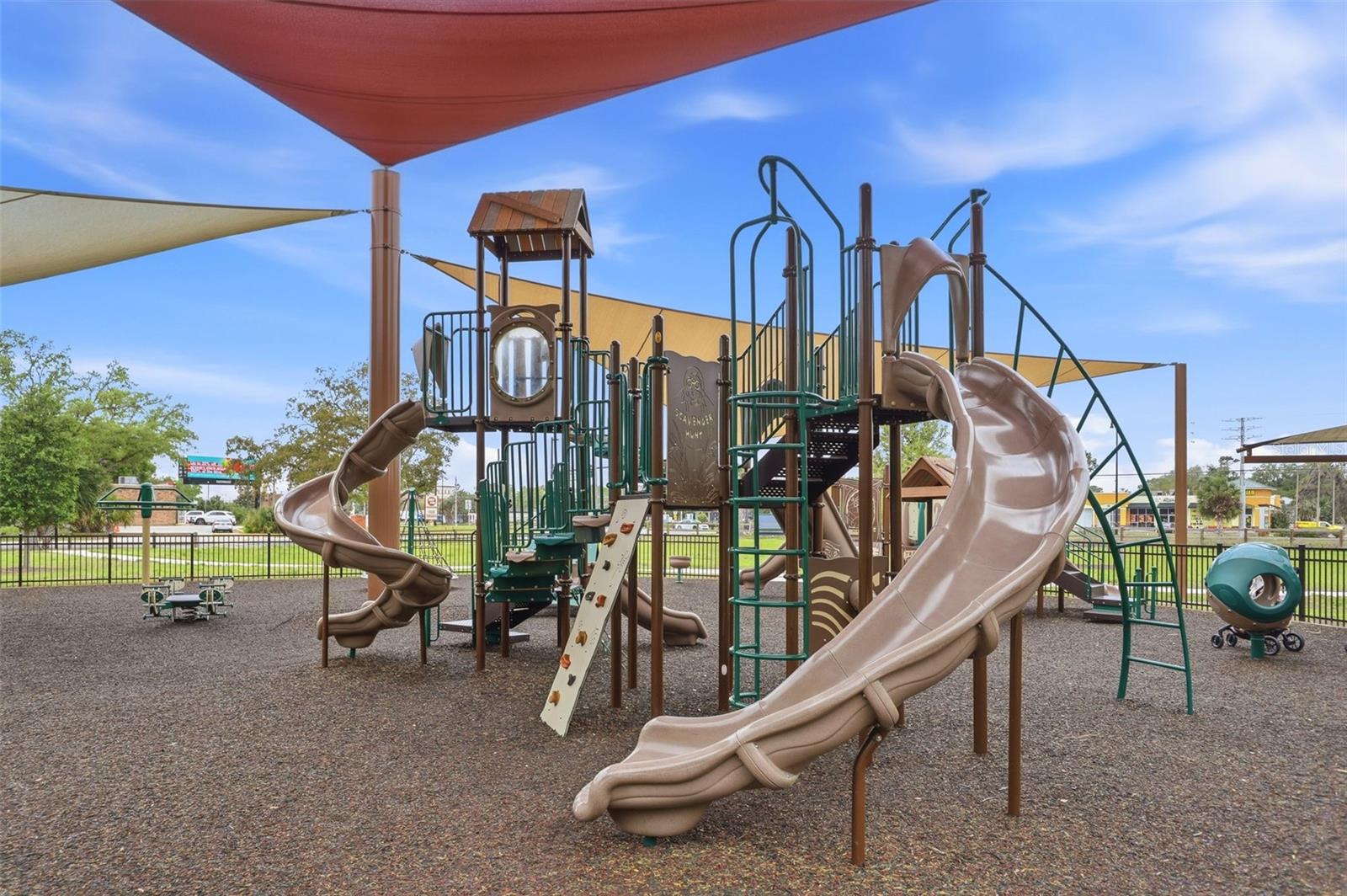 SUNLAND ESTATES 1ST ADD - Residential