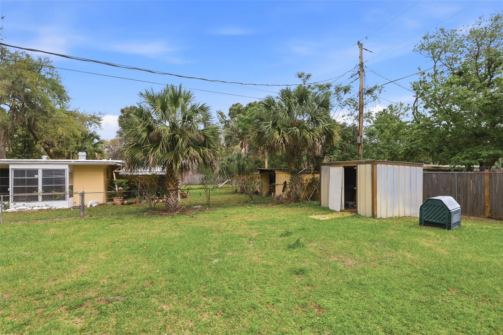 SUNLAND ESTATES 1ST ADD - Residential