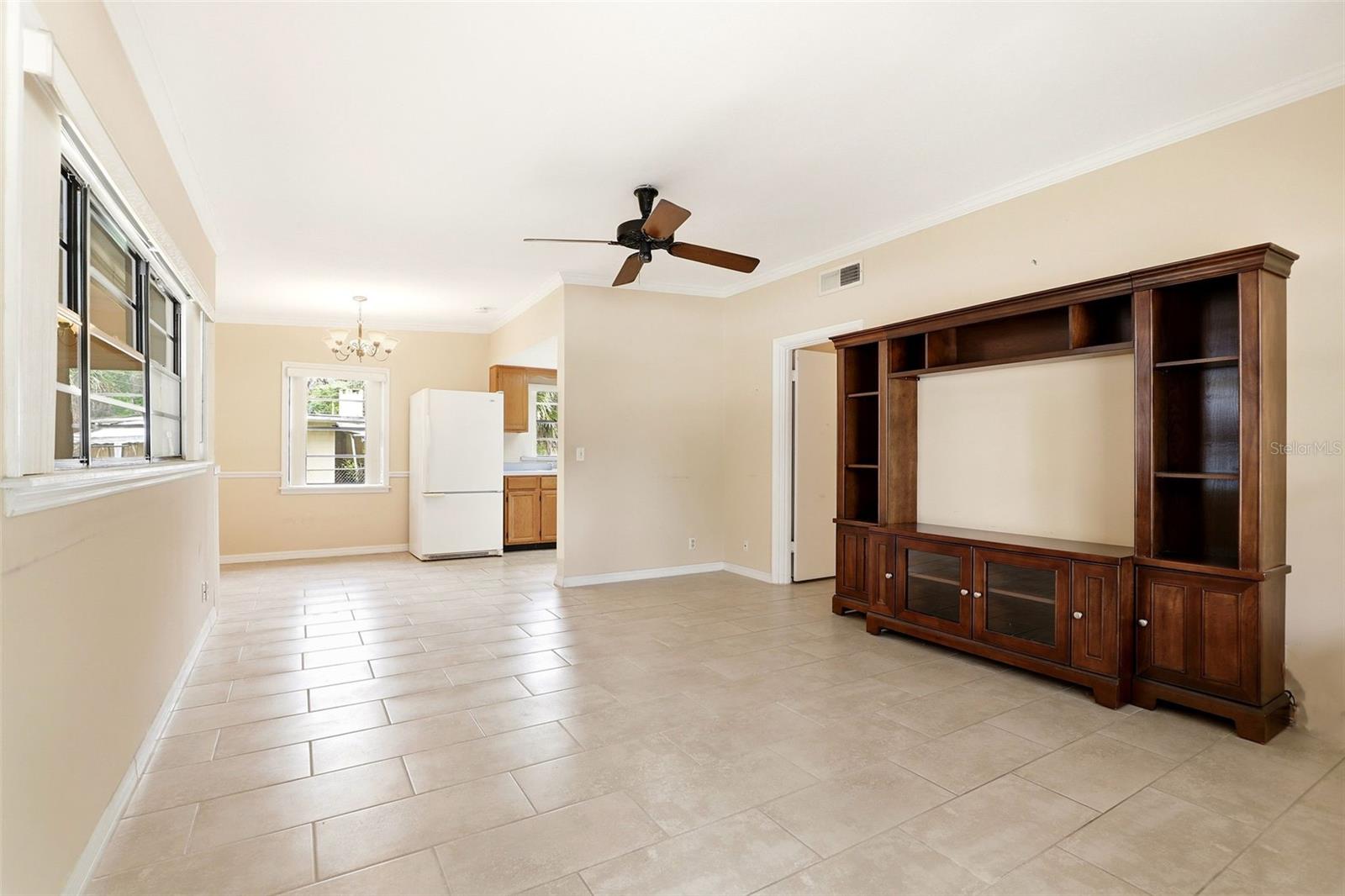 SUNLAND ESTATES 1ST ADD - Residential