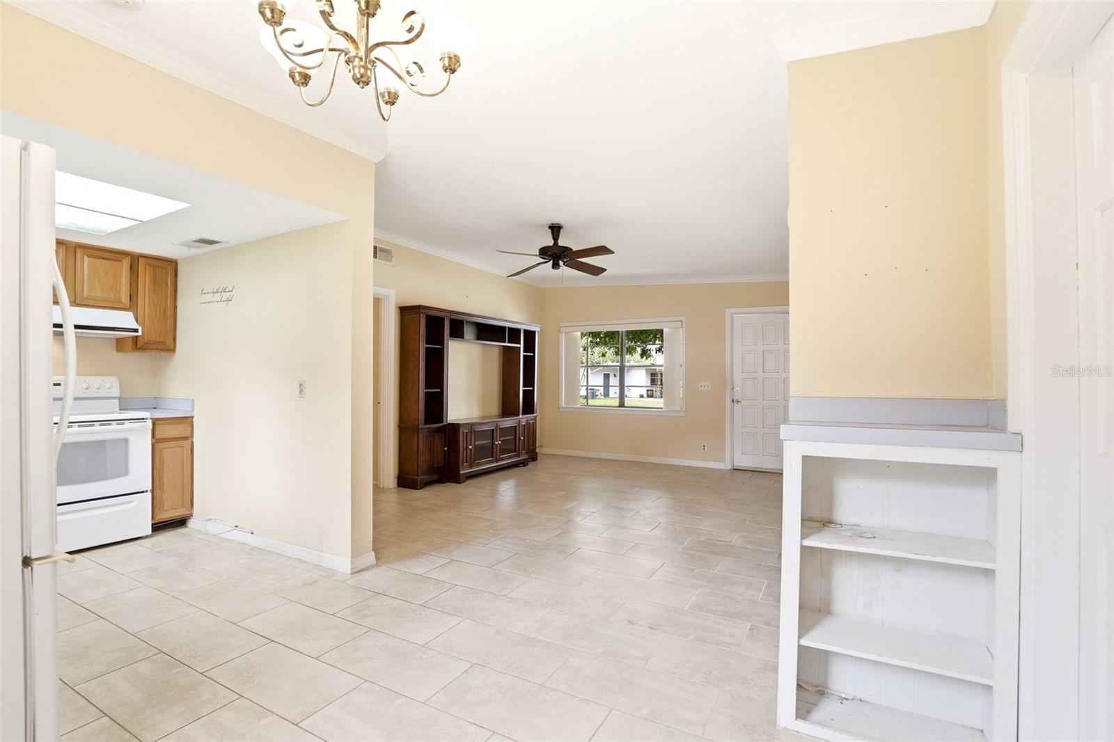 SUNLAND ESTATES 1ST ADD - Residential