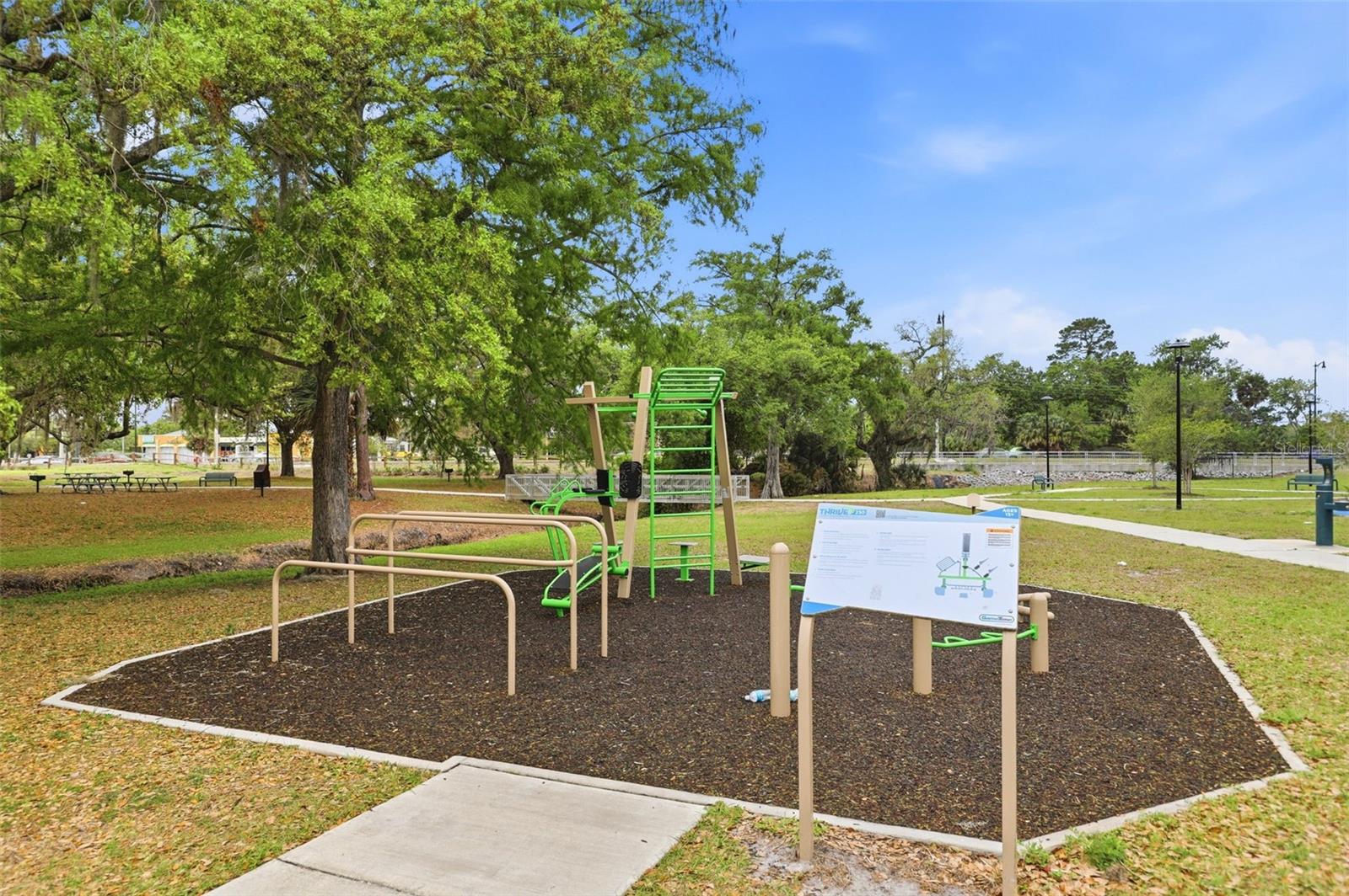 SUNLAND ESTATES 1ST ADD - Residential