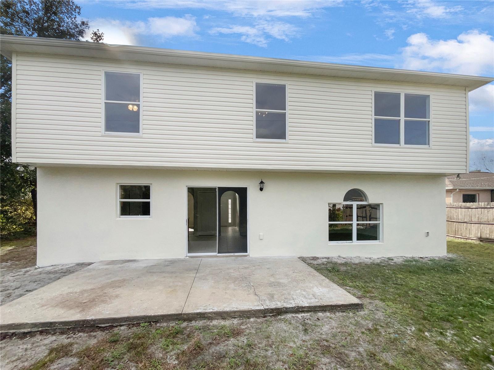 DELTONA LAKES UNIT 32 - Residential