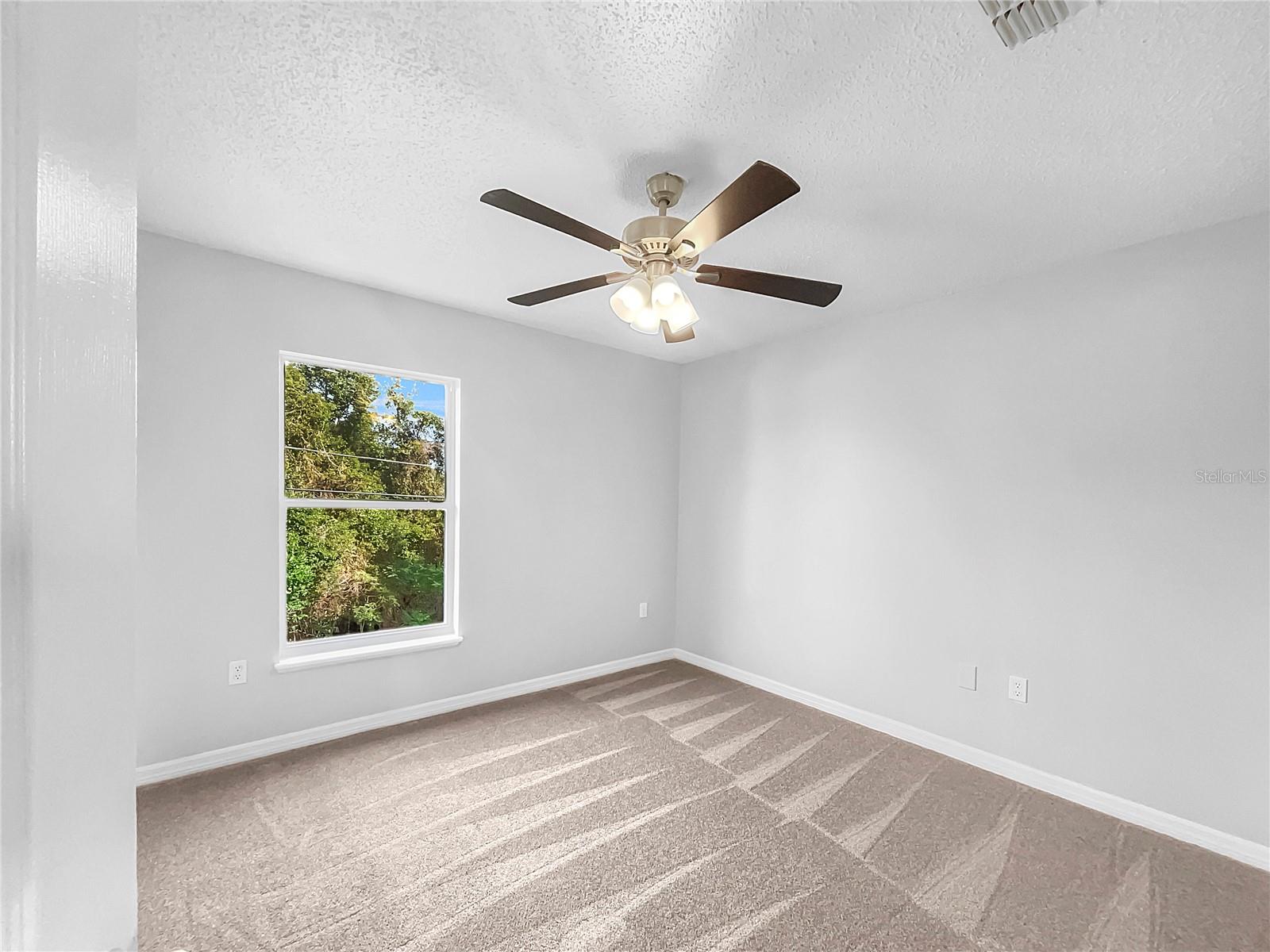 DELTONA LAKES UNIT 32 - Residential