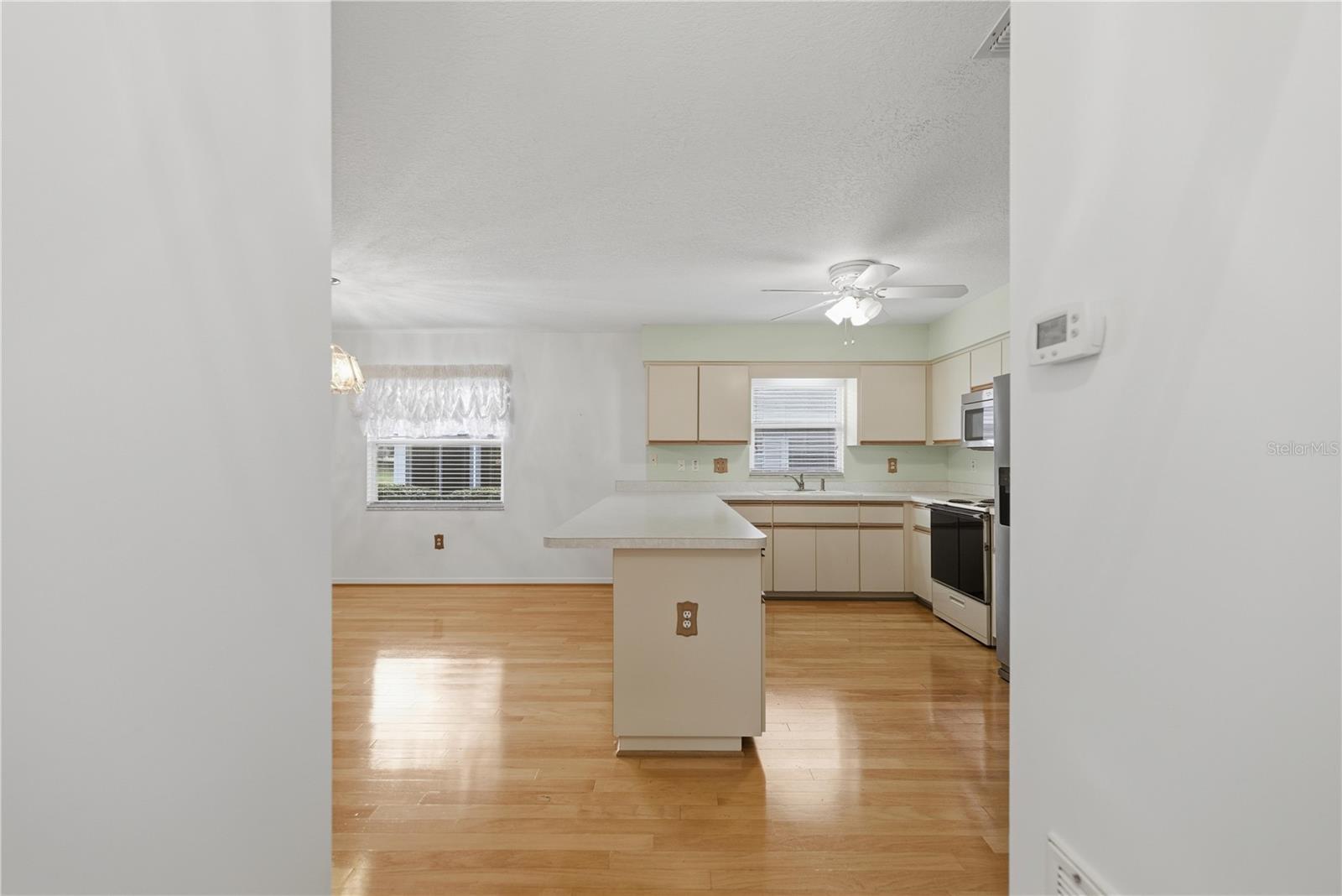 SPRUCE CRK SOUTH X - Residential