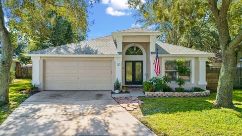 Photo of 4626 Preston Woods Drive, Valrico, FL 33596 (MLS # TB8560164)