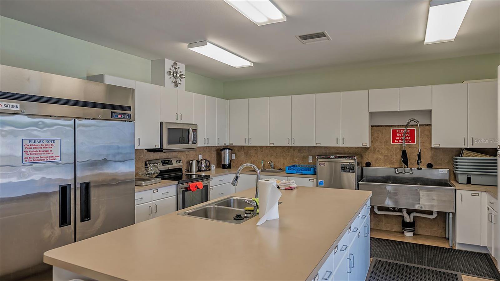 SOUTH WINDS MHP CO-OP - Residential