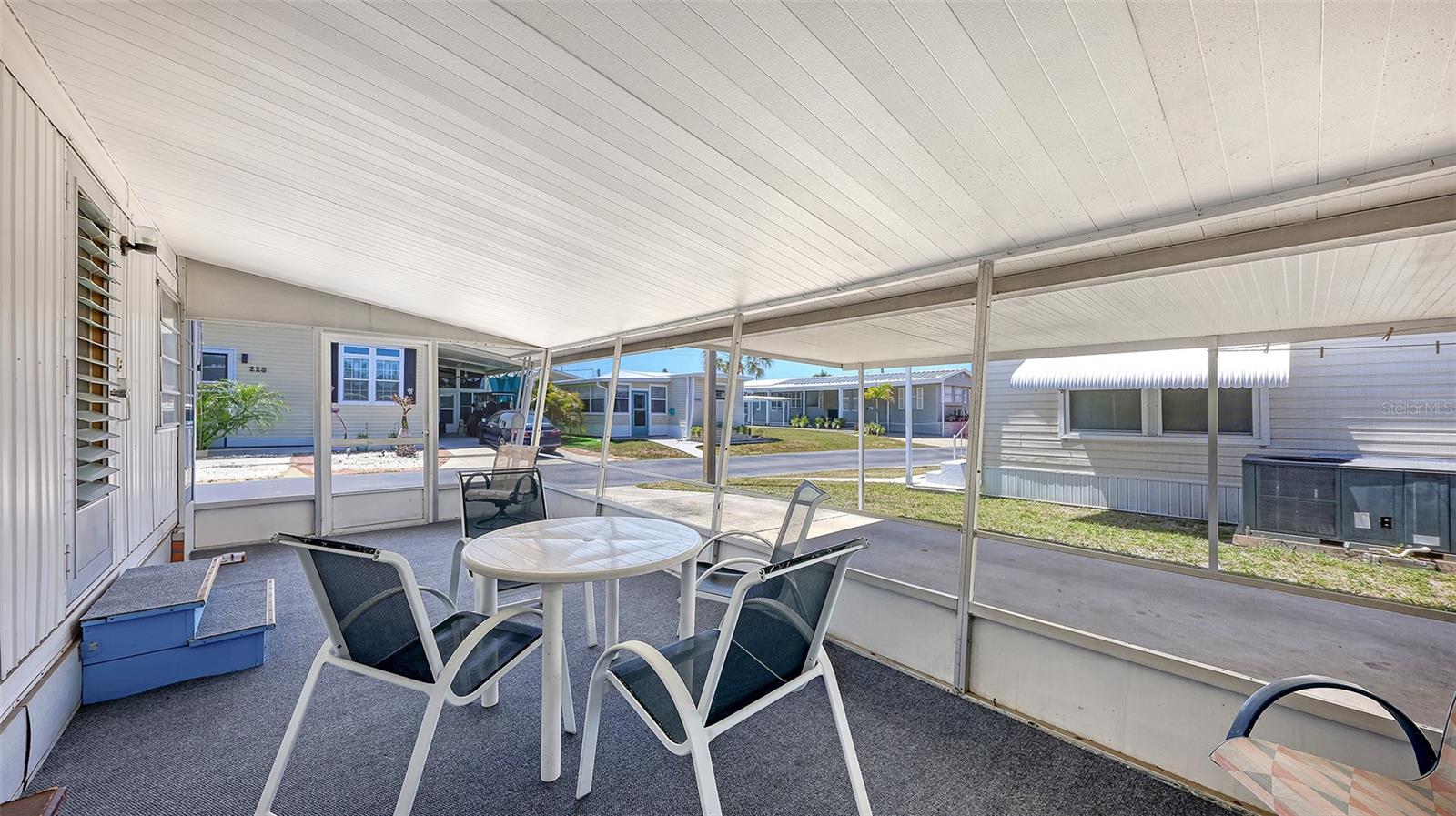 SOUTH WINDS MHP CO-OP - Residential