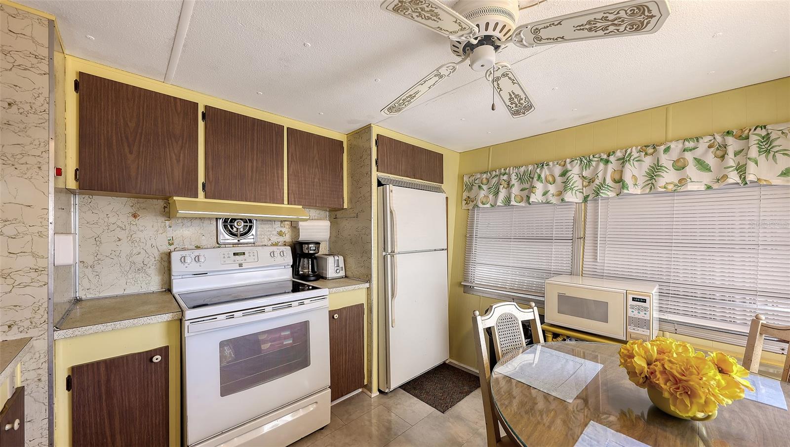 SOUTH WINDS MHP CO-OP - Residential