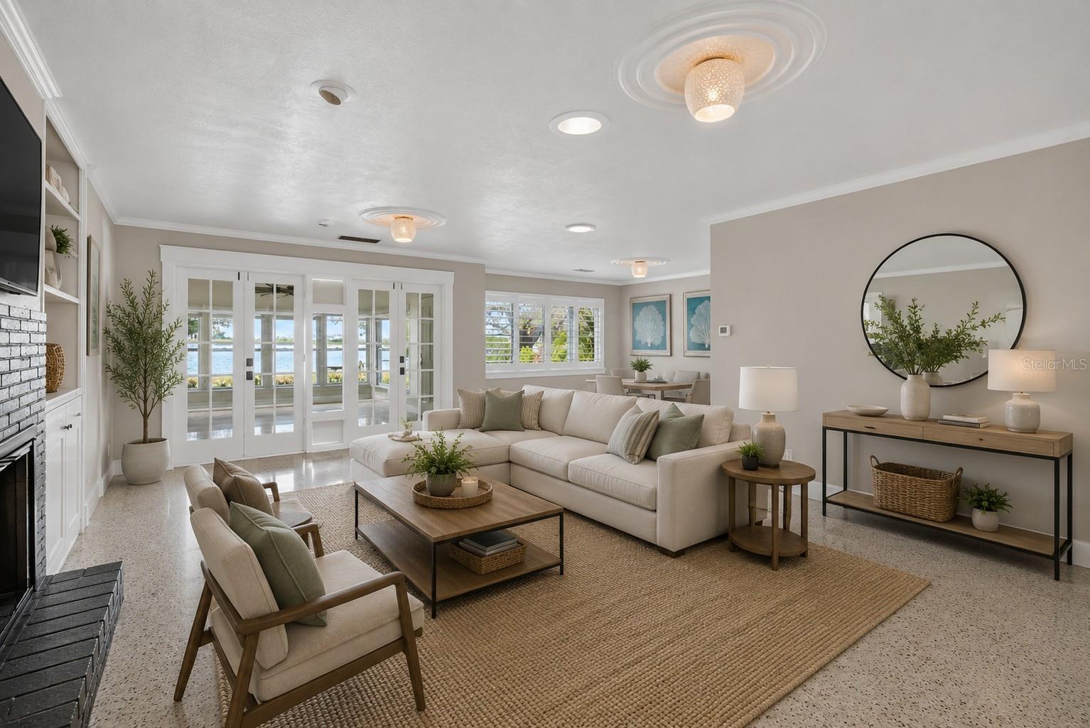 UNPLATTED - Residential