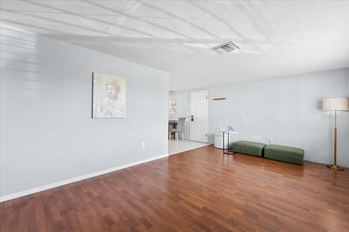 4041 WOODSVILLE DRIVE