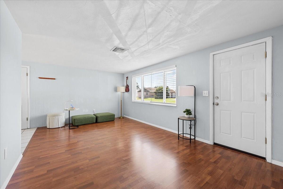 4041 WOODSVILLE DRIVE