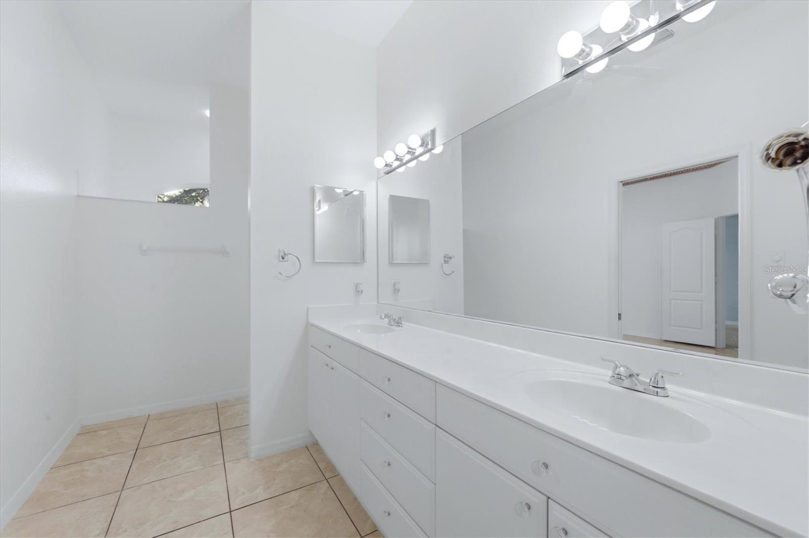 BOBCAT VILLAS, PH 2 - Residential