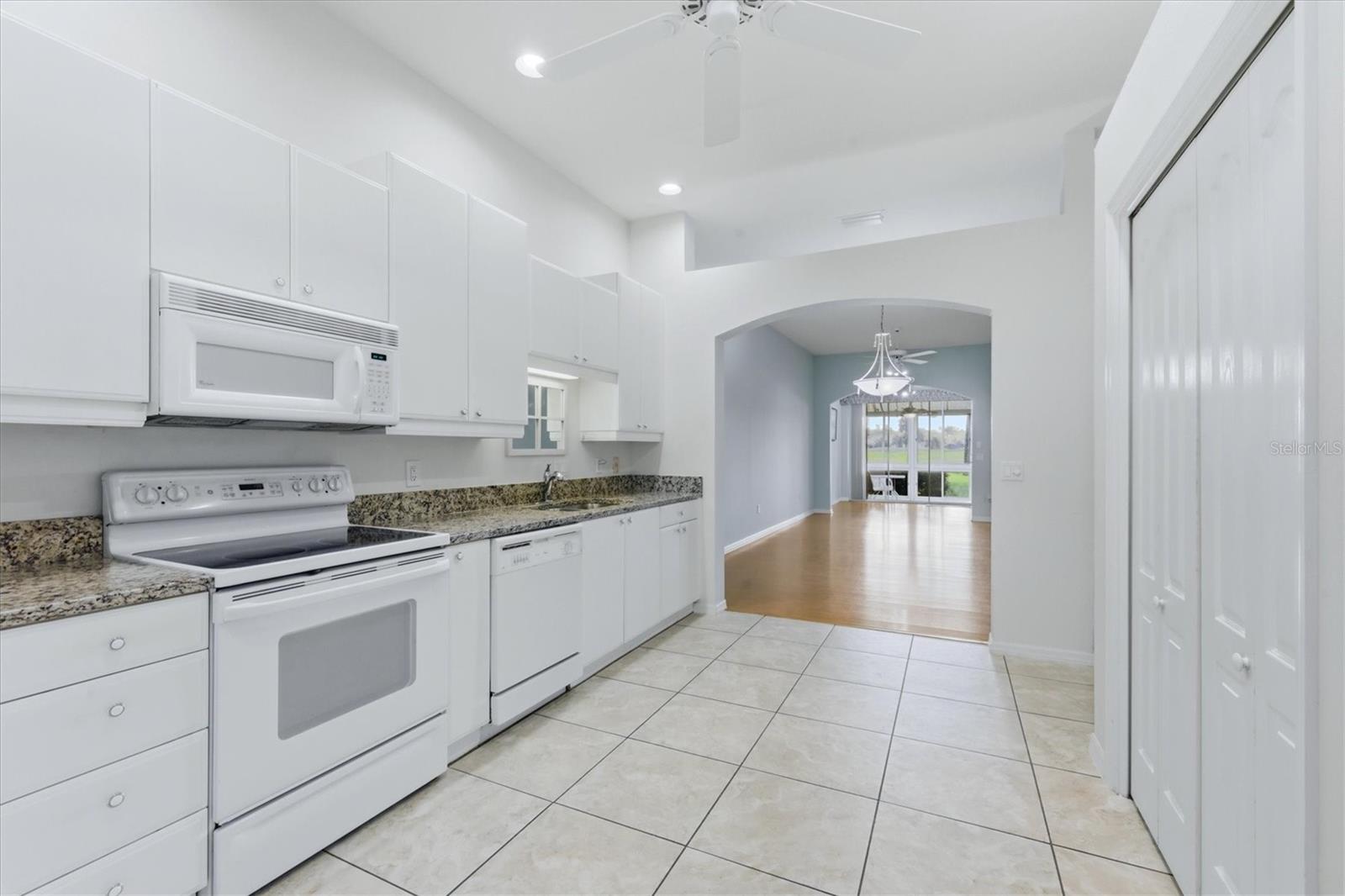 BOBCAT VILLAS, PH 2 - Residential