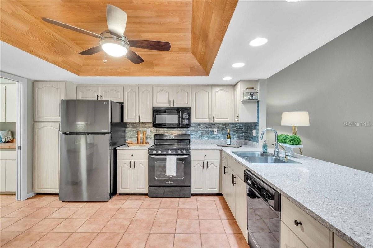 CENTER GATE ESTATE VILL 5 - Residential