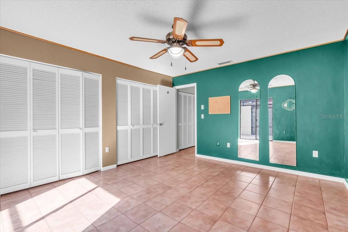 CENTER GATE ESTATE VILL 5 - Residential