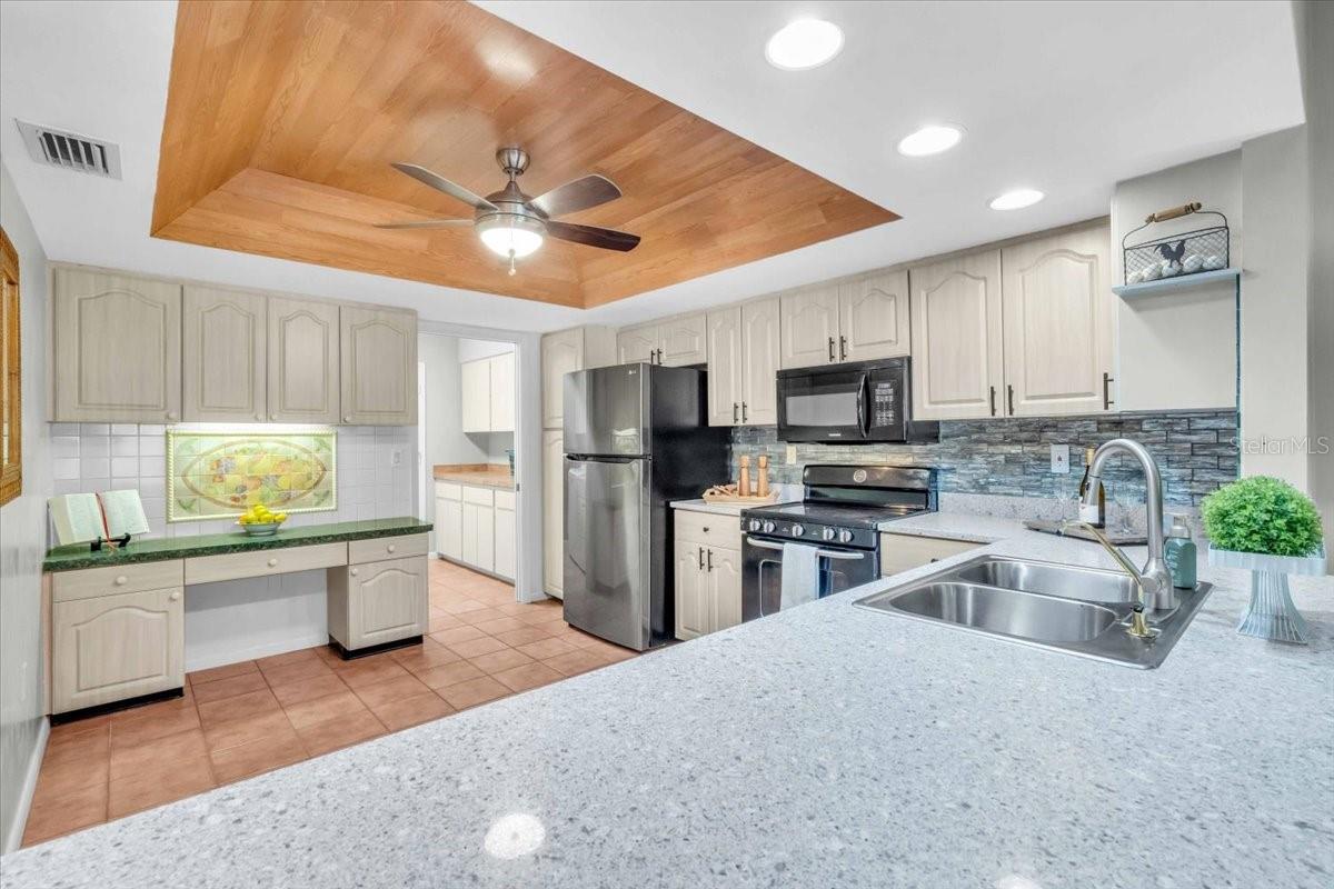 CENTER GATE ESTATE VILL 5 - Residential