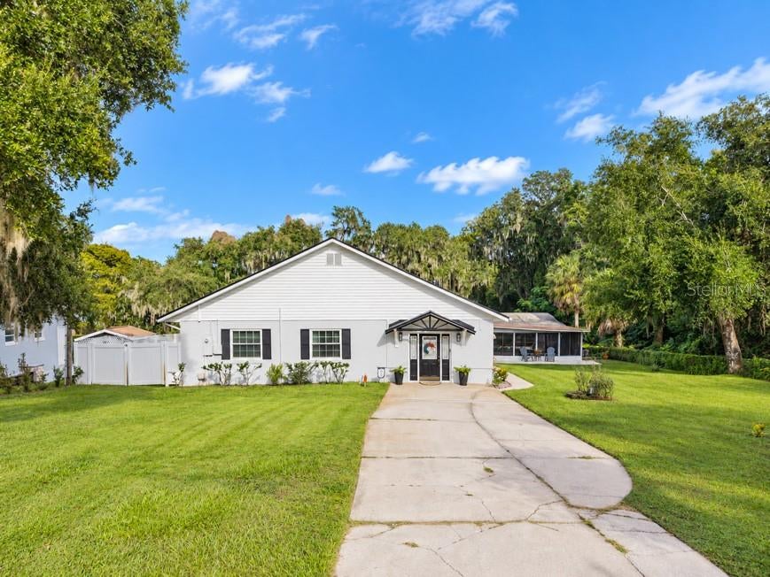 2314 N GRIFFIN DRIVE