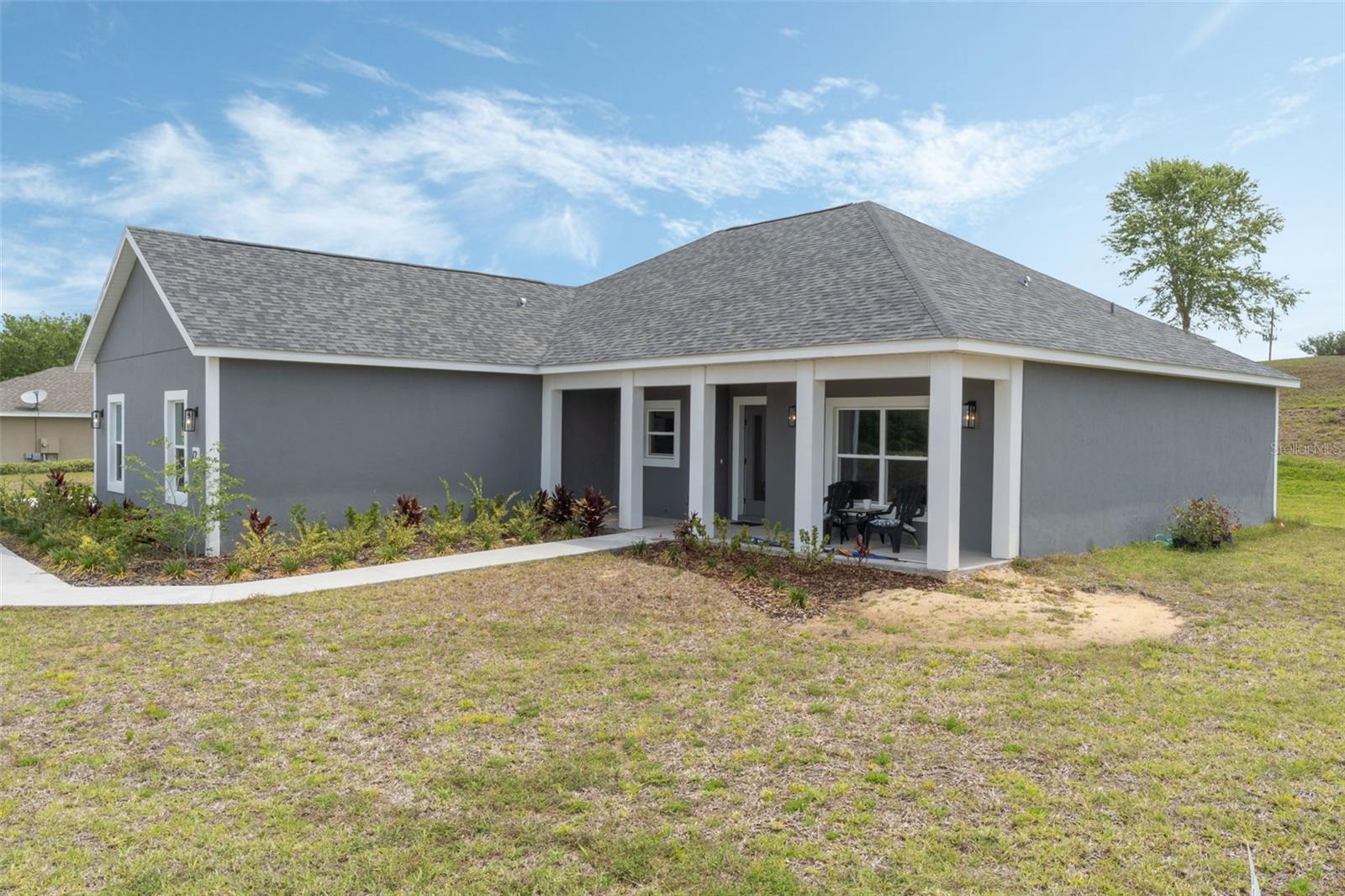 72 FAIRWAY CIRCLE