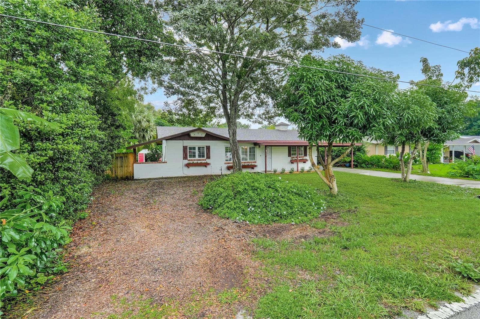 3607 S CRYSTAL LAKE DRIVE