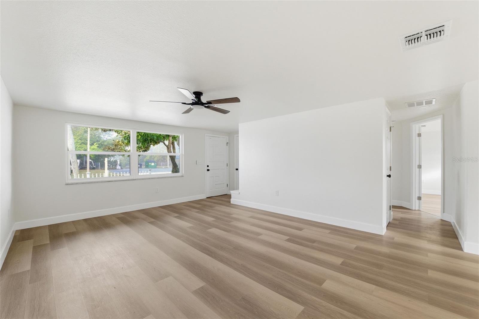 FOREST HILLS - Residential