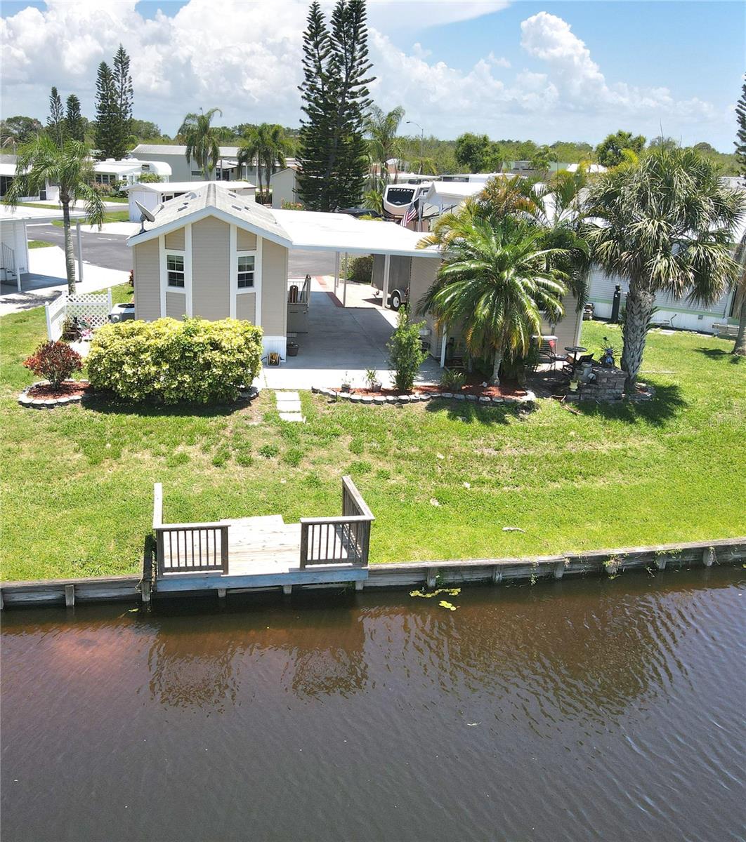 BLUE CYPRESS GOLF & RV RESIDENCE - Residential