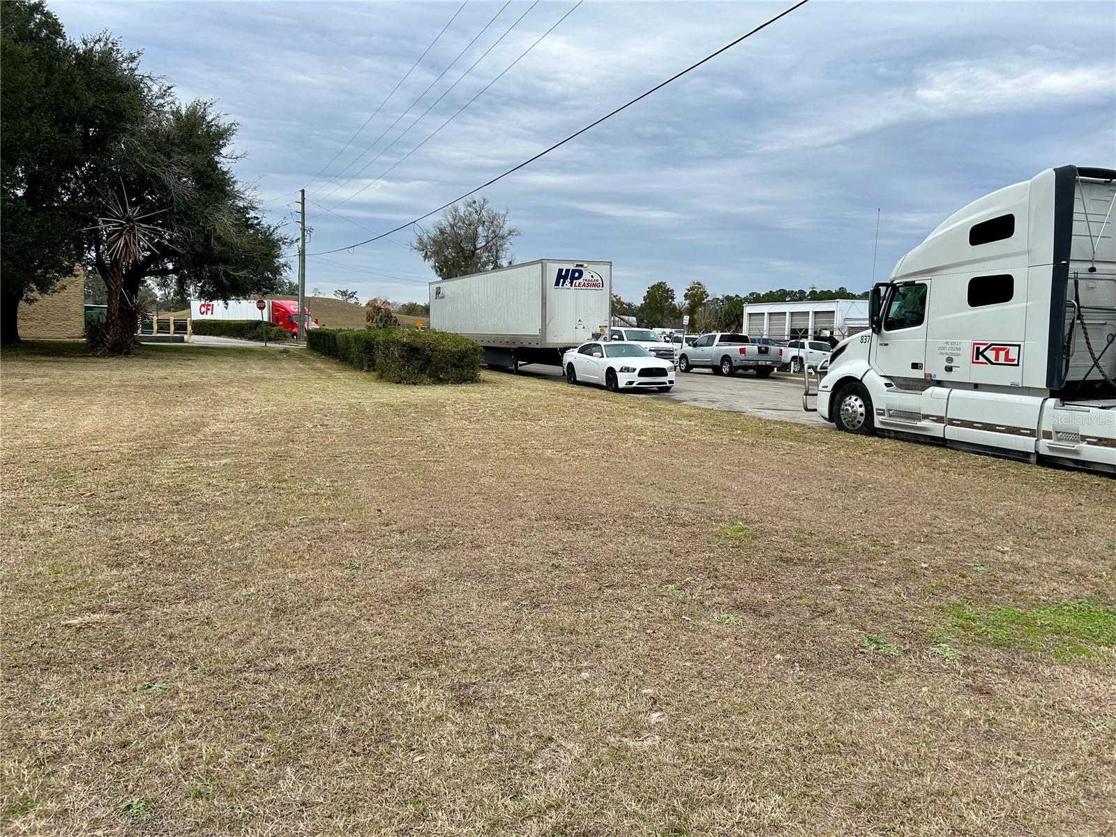 HAMILTON PARK - Land