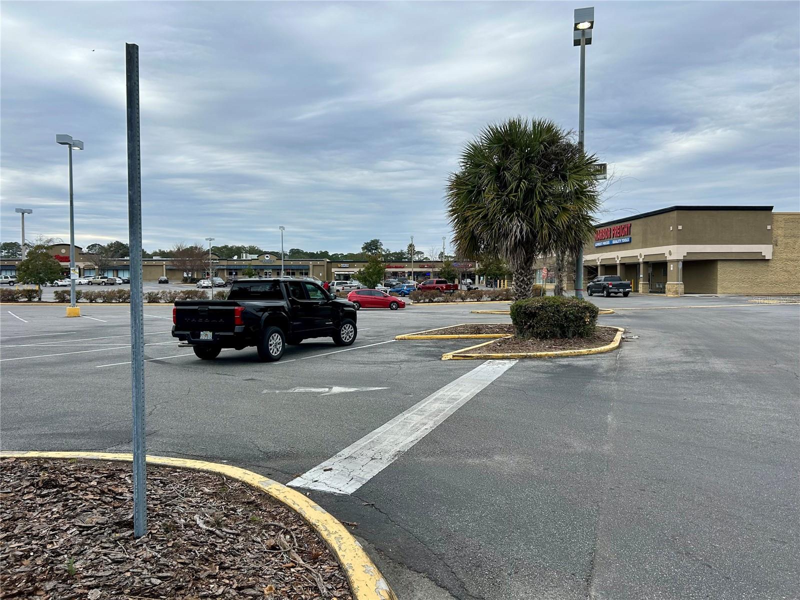 HAMILTON PARK - Land