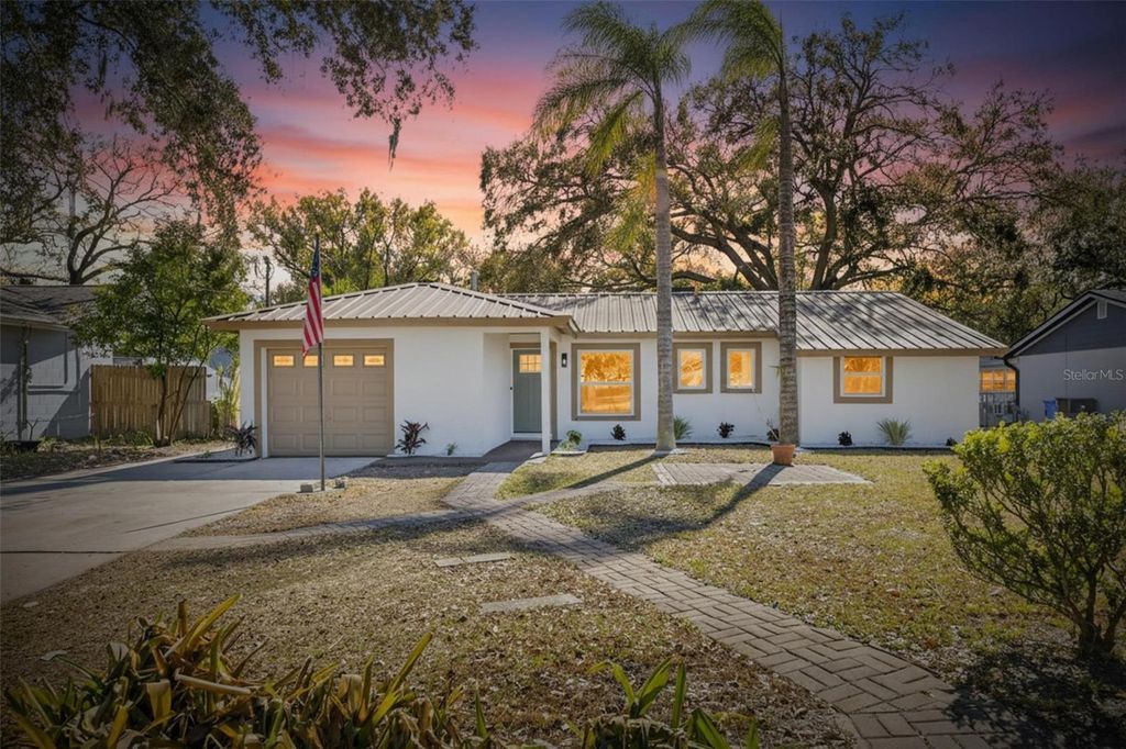 Photo of 207 Lentz Road, Brandon, FL 33510 (MLS # TB8474028)