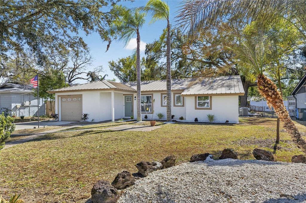 Photo of 207 Lentz Road, Brandon, FL 33510 (MLS # TB8474028)