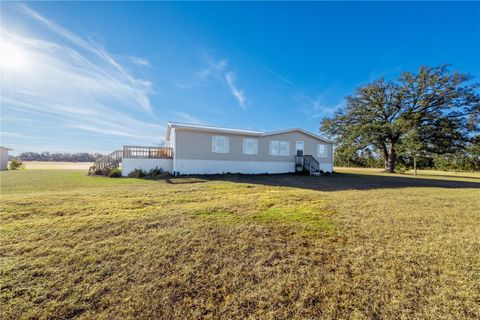 Photo of 18708 County Road 250, Live Oak, FL 32060 (MLS # GC535607)