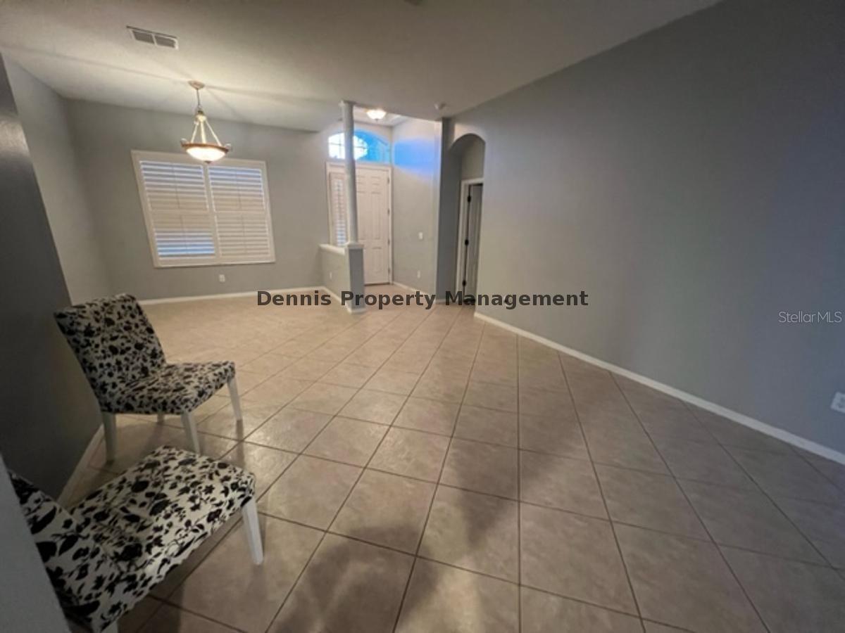 VALENCIA GARDENS PH 03 - Residential Lease