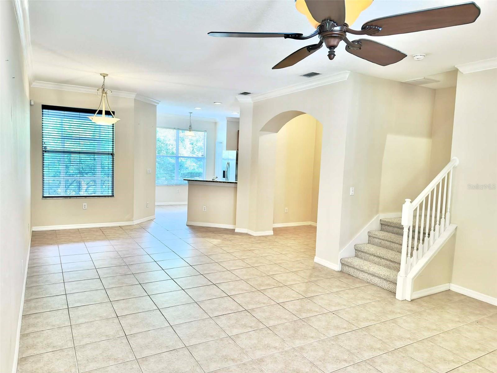 HUNTINGTON RIDGE TWNHMS - Residential